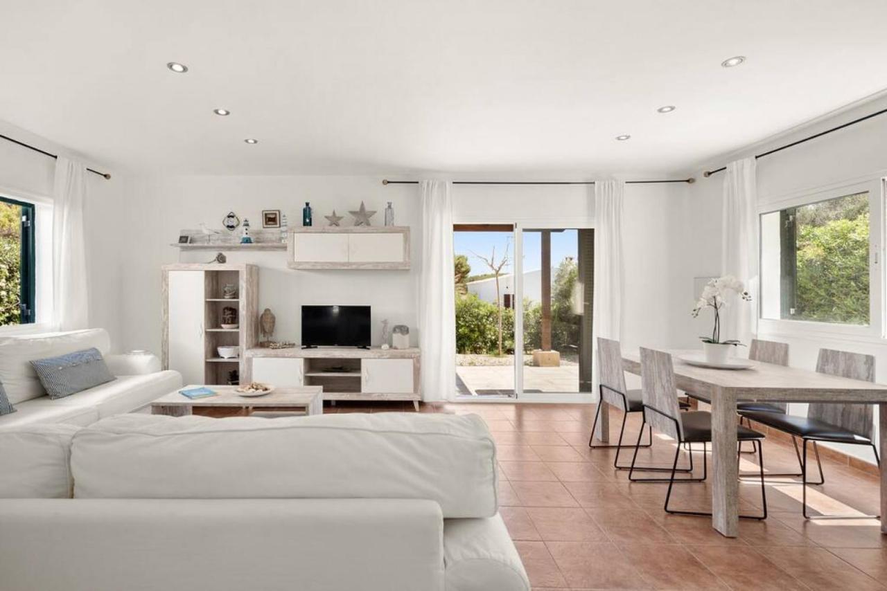 Villa Santa Helena Es Mercadal Bagian luar foto